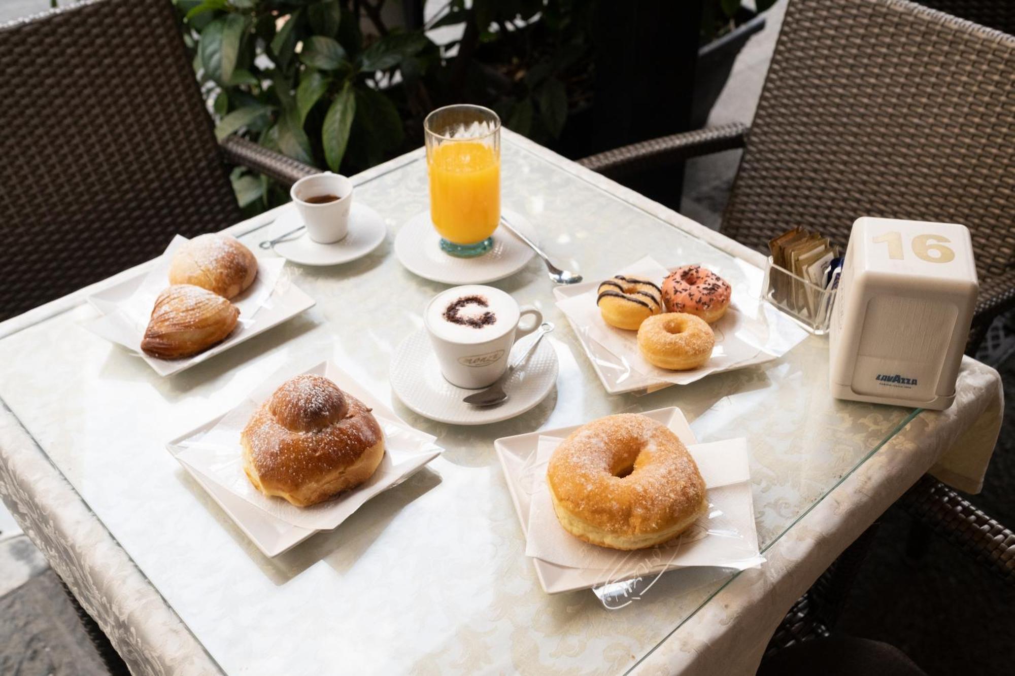 Welmy Napoli Hotel Bagian luar foto